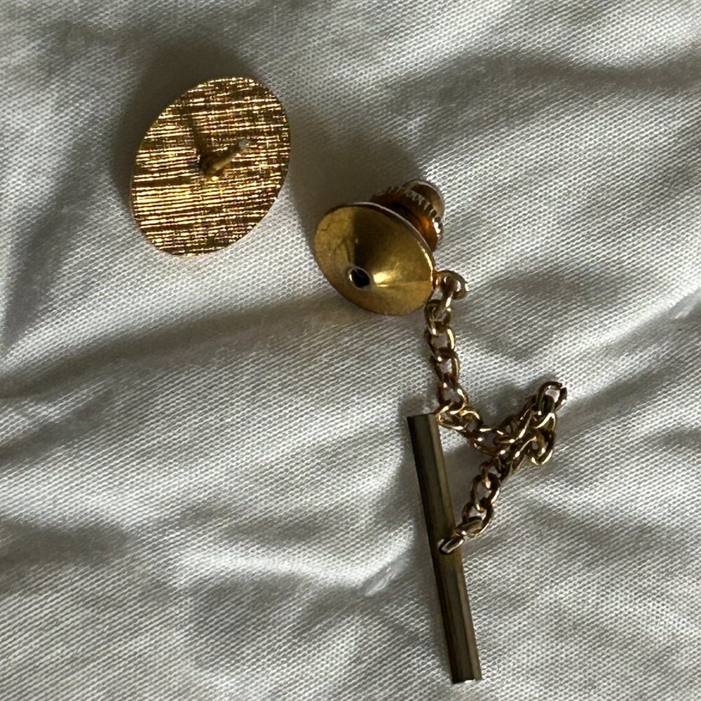 Mens Tie Tack Pin Letter A Monogram Initials Silver Gold Oval Beveled Like New - Picture 6 of 6